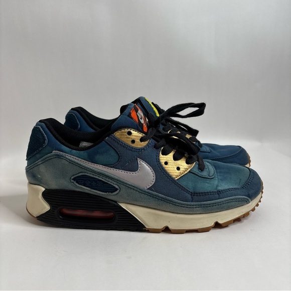 Nike Air Max 90 Tokyo City Pack Reflective Swoosh size 9 - Picture 1 of 10